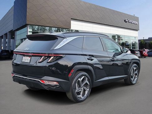 Certified 2022 Hyundai Tucson SEL w/ Convenience + Premium Package image 2