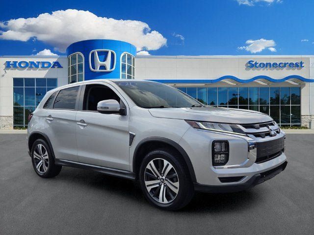 Used 2021 Mitsubishi Outlander Sport SE FWD image 1