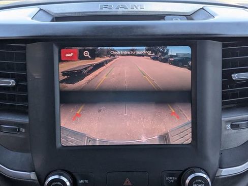 Used 2024 RAM 2500 Big Horn image 30