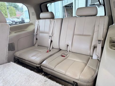 Used 2011 Chevrolet Tahoe LT image 21