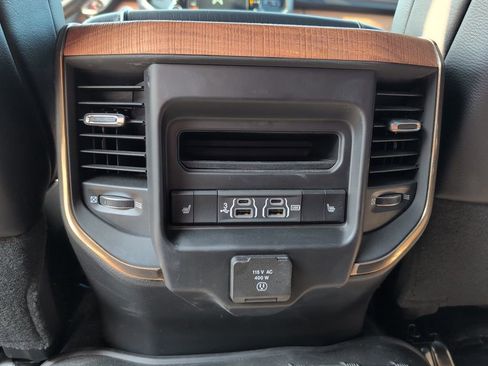 Used 2020 RAM 2500 Limited AWD/4WD image 25