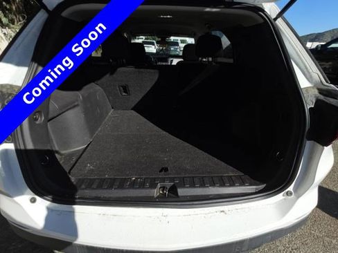 Used 2022 Chevrolet Equinox LS w/ LS Convenience Package image 21