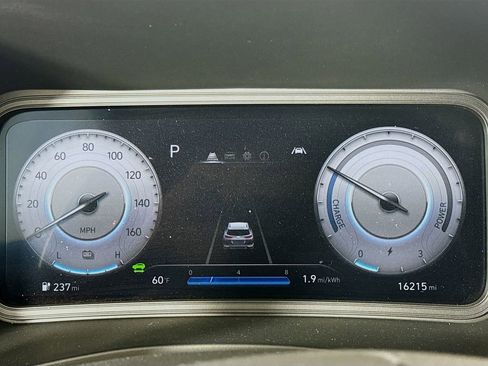 Used 2023 Hyundai Kona SE w/ Cargo Package FWD image 15