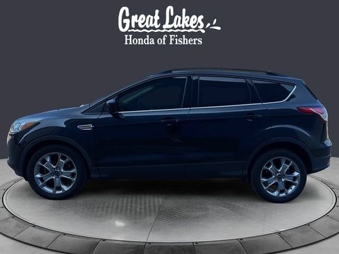 Used 2015 Ford Escape SE w/ Equipment Group 201A FWD image 2