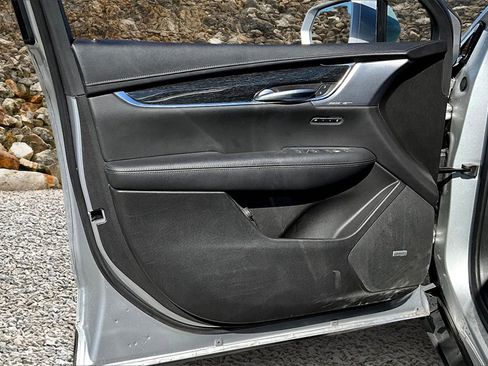 Used 2020 Cadillac XT5 Premium Luxury image 21