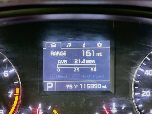 Used 2016 Kia Cadenza FWD image 9