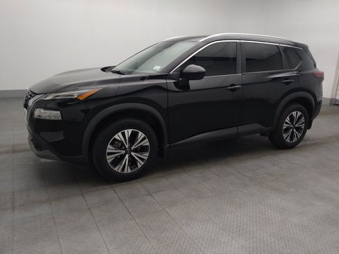 Used 2023 Nissan Rogue SV w/ SV Premium B Package FWD image 2