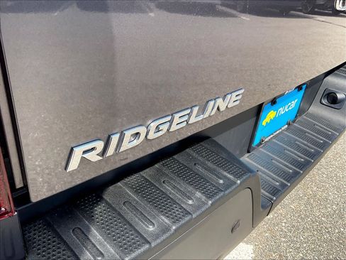 Used 2023 Honda Ridgeline RTL-E image 29