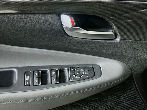 Used 2023 Hyundai Santa Fe SE FWD image 15