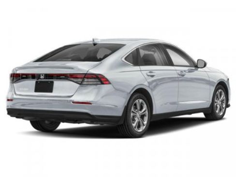 Used 2023 Honda Accord EX image 2
