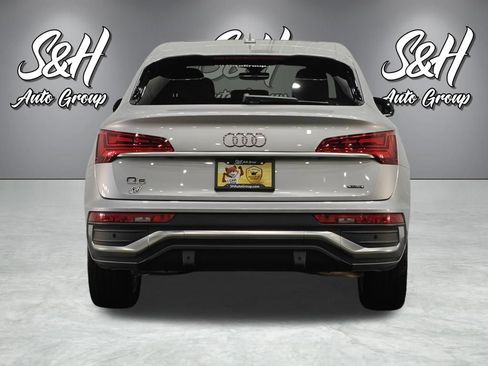 Used 2022 Audi Q5 2.0T Premium Plus w/ Premium Plus Package AWD/4WD image 19