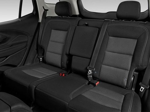 Used 2024 GMC Terrain SLE w/ Elevation Edition image 11