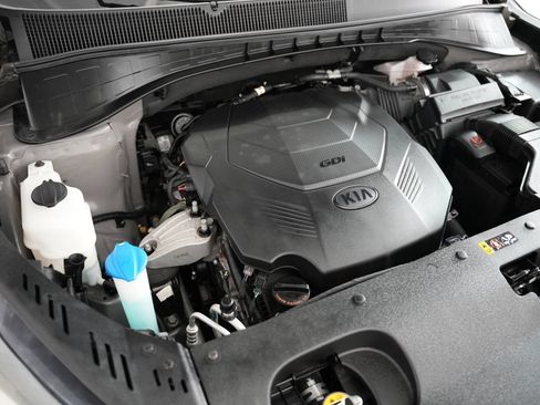Used 2019 Kia Sorento FWD V6 image 58