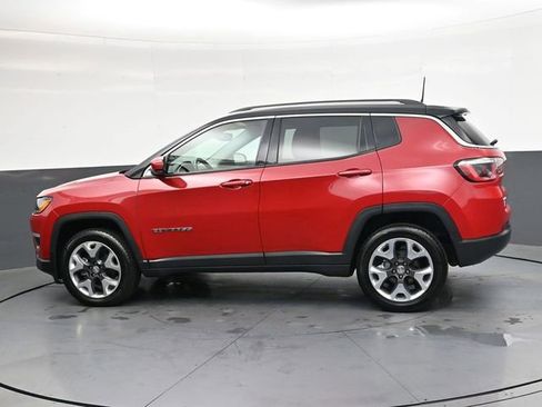 Used 2019 Jeep Compass Limited AWD/4WD image 6
