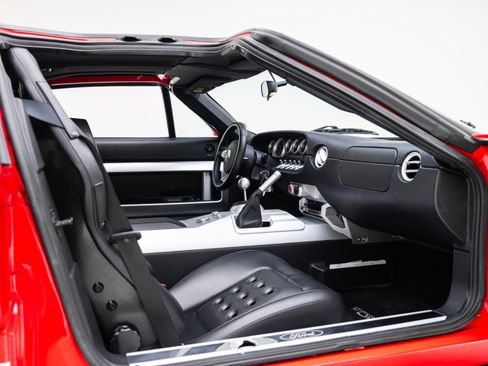 Used 2005 Ford GT image 34