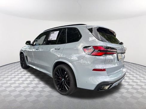 Used 2024 BMW X5 sDrive40i w/ M Sport Package RWD image 7