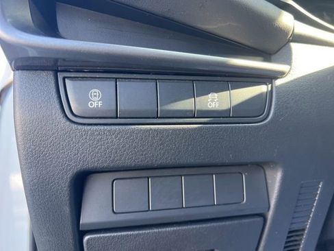 Used 2021 MAZDA MAZDA3 s image 10