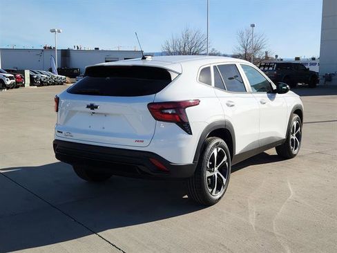 New 2026 Chevrolet Trax RS w/ Driver Confidence Package image 3