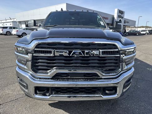 New 2026 RAM 2500 Tradesman AWD/4WD image 2