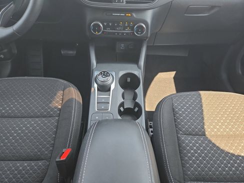 Used 2023 Ford Escape Active AWD/4WD image 21