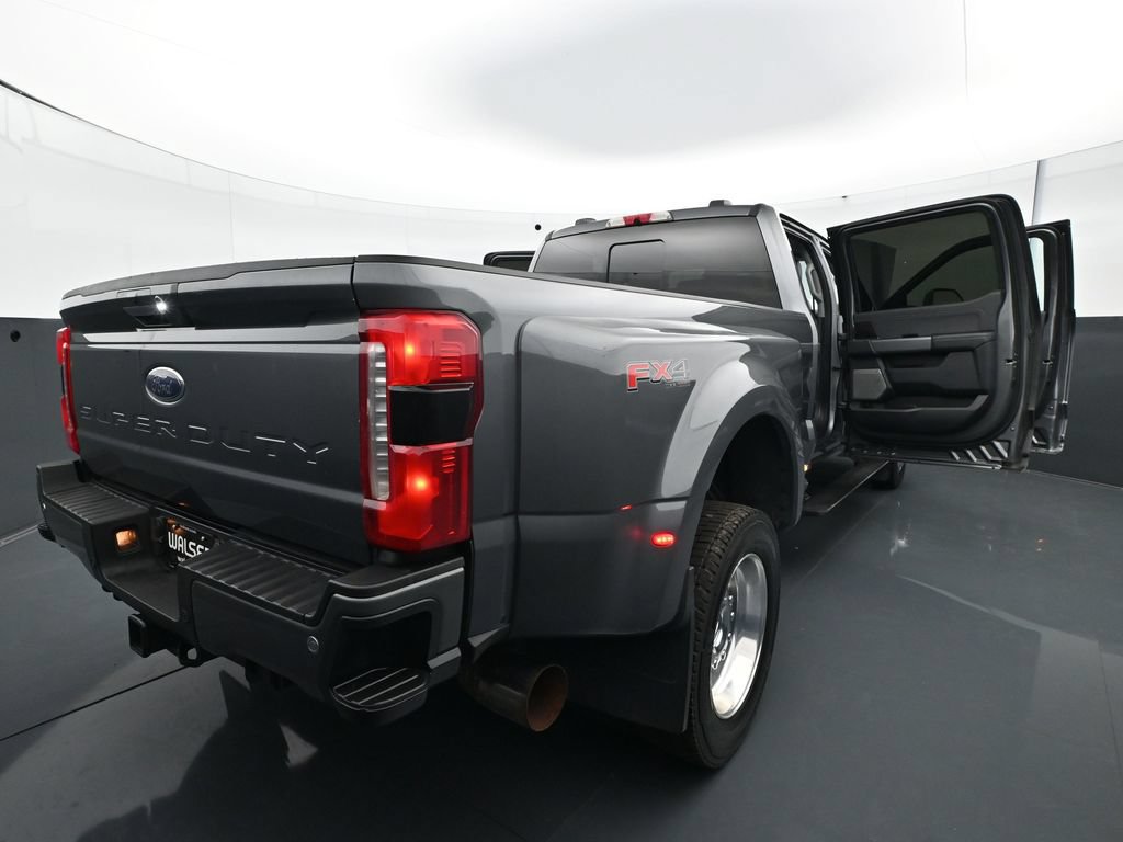 Used 2023 Ford F450 Lariat w/ Lariat Ultimate Package AWD/4WD image 45