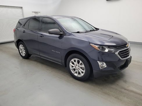 Used 2018 Chevrolet Equinox LS FWD image 11