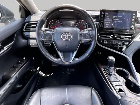 Used 2024 Toyota Camry XSE FWD image 6