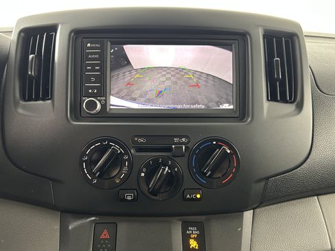 Used 2021 Nissan NV200 S w/ Back Door Glass Package FWD image 20