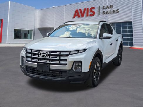 Used 2025 Hyundai Santa Cruz SEL FWD image 1