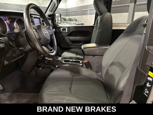Used 2022 Jeep Wrangler Sport AWD/4WD image 22
