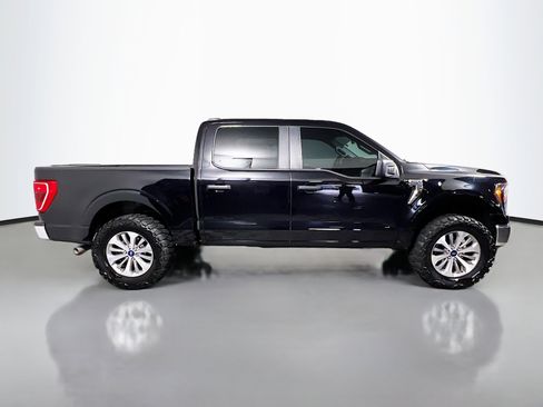 Used 2023 Ford F150 XLT RWD image 3