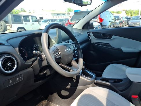 Certified 2023 Hyundai Kona SEL AWD/4WD image 22