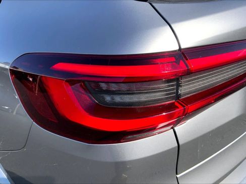 Used 2021 BMW X5 M w/ Competition Package image 27