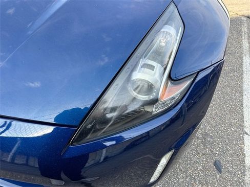 Used 2020 Nissan 370Z Touring Sport image 8