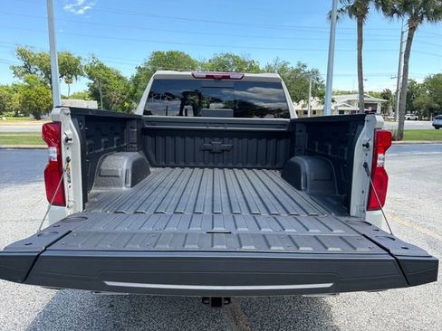 New 2026 Chevrolet Silverado 1500 High Country AWD/4WD image 13