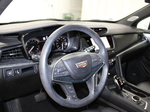 Used 2024 Cadillac XT5 Premium Luxury FWD image 16
