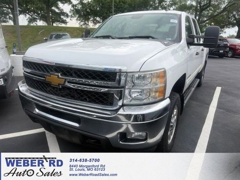 Used 2011 Chevrolet Silverado 2500 LT w/ Interior Plus Package AWD/4WD image 1