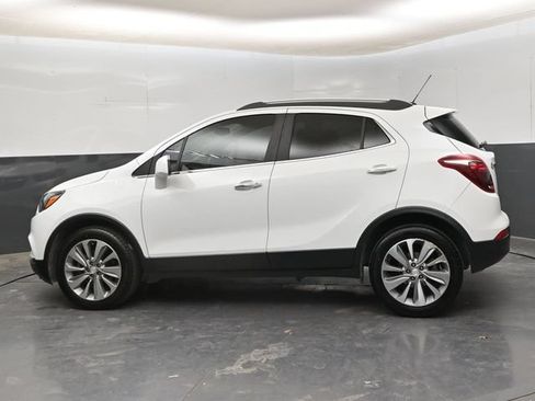 Used 2020 Buick Encore Preferred FWD image 5