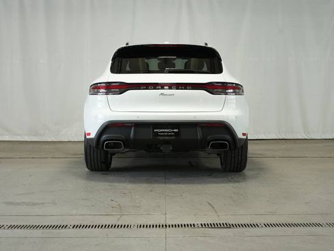 New 2025 Porsche Macan image 6