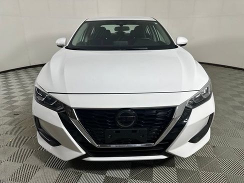 Used 2021 Nissan Sentra SV FWD image 2