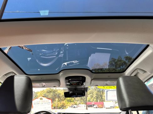 Used 2023 Lexus RZ 450e Premium image 13