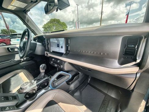 Used 2024 Ford Bronco Wildtrak AWD/4WD image 28