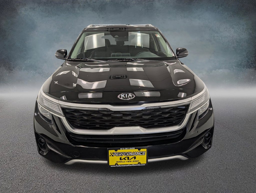 Certified 2021 Kia Seltos EX AWD/4WD image 2
