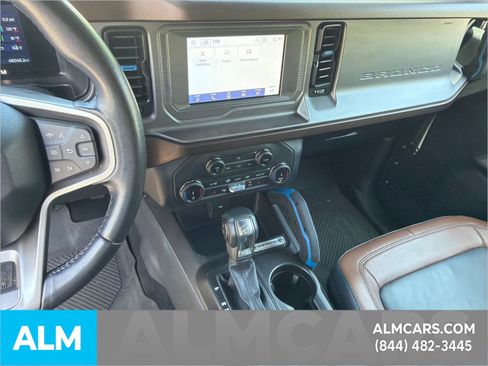 Certified 2022 Ford Bronco Outer Banks AWD/4WD image 29
