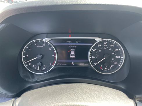 Used 2024 Nissan Sentra SV FWD image 23
