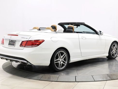 Used 2016 Mercedes-Benz E 550 Cabriolet image 4