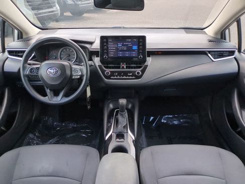 Used 2021 Toyota Corolla LE FWD image 14