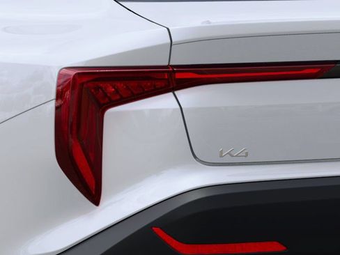 New 2025 Kia K4 GT-Line Turbo FWD image 11
