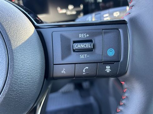 New 2025 Nissan Kicks SR w/ Illumination Package image 14