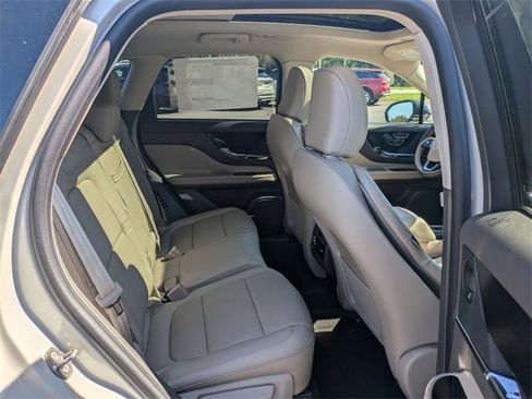 New 2024 Lincoln Corsair Grand Touring w/ Equipment Group 302A image 35